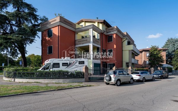 appartamento in vendita a Reggio nell'Emilia in zona Città Storica