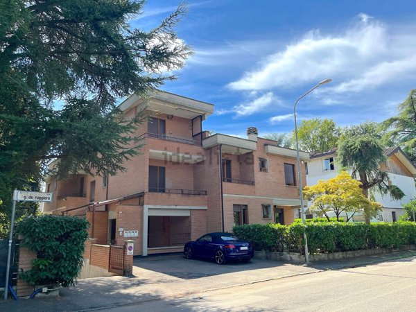 appartamento in vendita a Reggio nell'Emilia in zona Belvedere