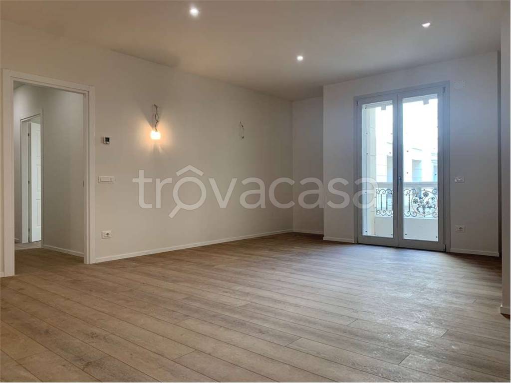 appartamento in vendita a Reggio nell'Emilia in zona Città Storica