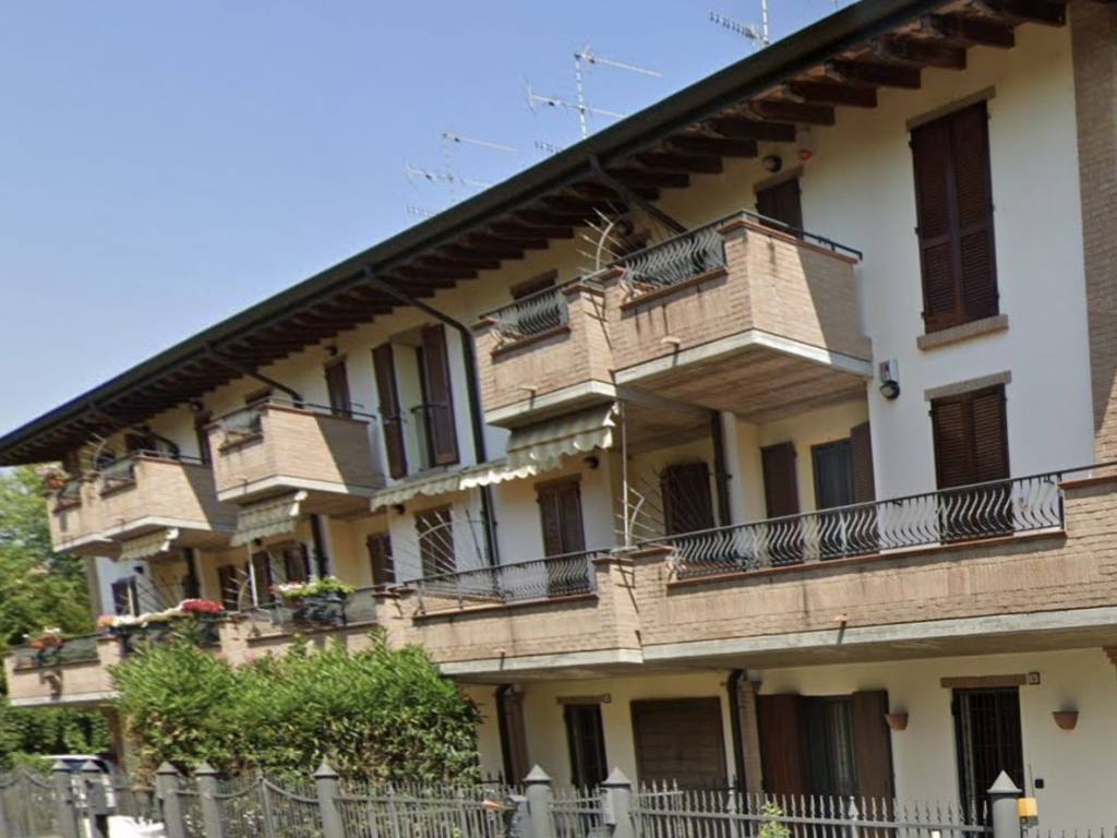 casa indipendente in vendita a Reggio nell'Emilia