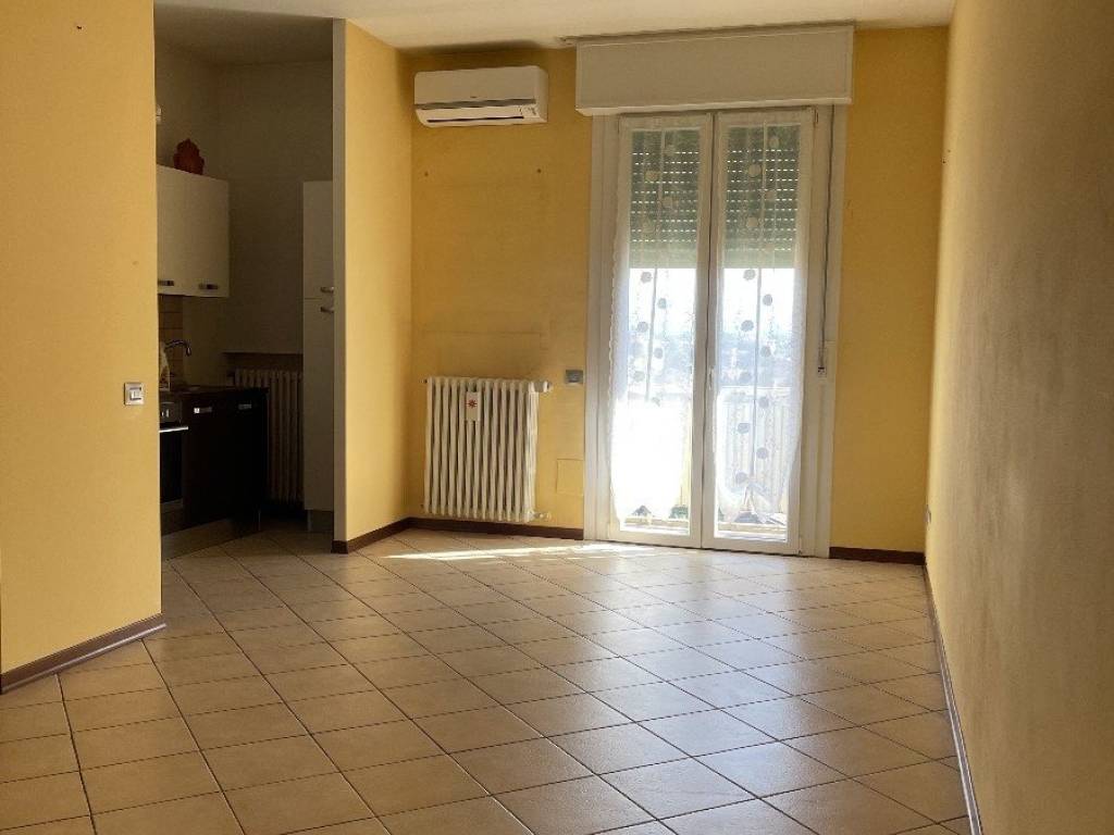 appartamento in vendita a Reggio nell'Emilia in zona Ospizio