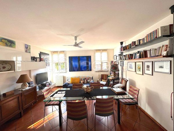 appartamento in vendita a Reggio nell'Emilia in zona Città Storica