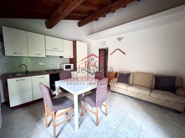 appartamento in vendita a Reggio nell'Emilia in zona Città Storica