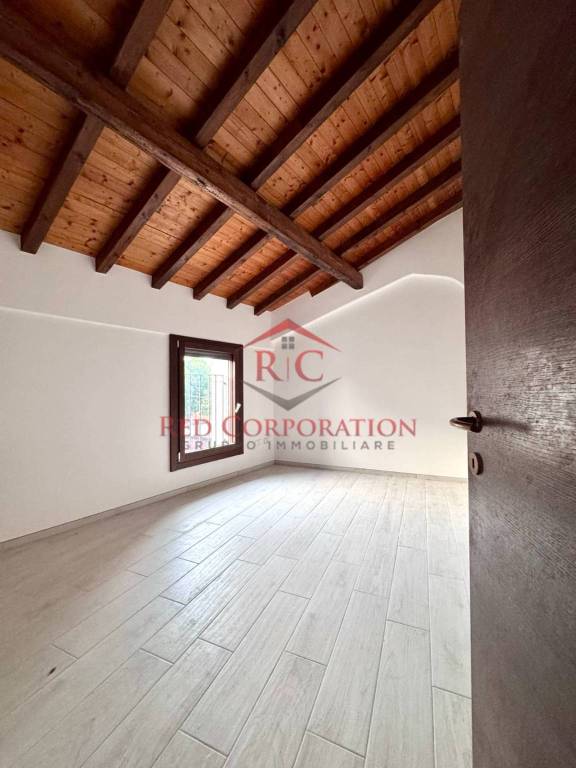 appartamento in vendita a Reggio nell'Emilia in zona Città Storica