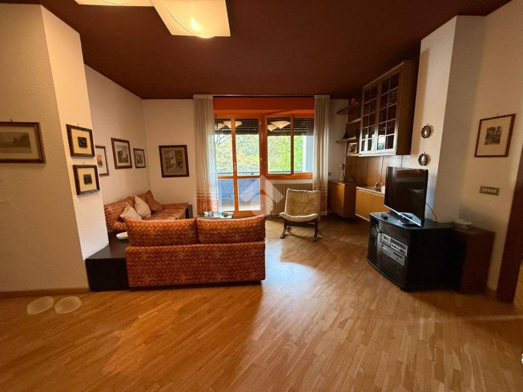 appartamento in vendita a Reggio nell'Emilia in zona Baragalla