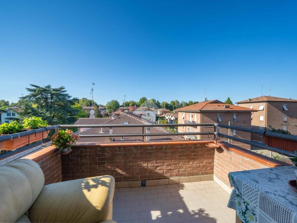 appartamento in vendita a Reggio nell'Emilia in zona Santa Croce