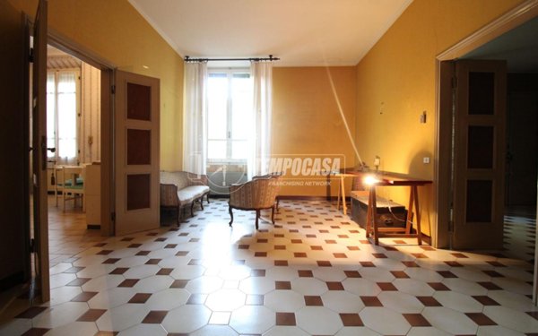 appartamento in vendita a Reggio nell'Emilia in zona Città Storica