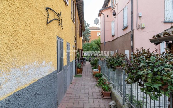 appartamento in vendita a Reggio nell'Emilia in zona Città Storica