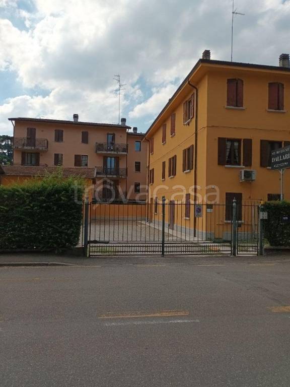 appartamento in vendita a Reggio nell'Emilia in zona Tribunale