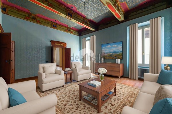 appartamento in vendita a Reggio nell'Emilia in zona Città Storica