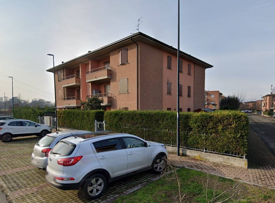 appartamento in vendita a Reggio nell'Emilia in zona Orologio