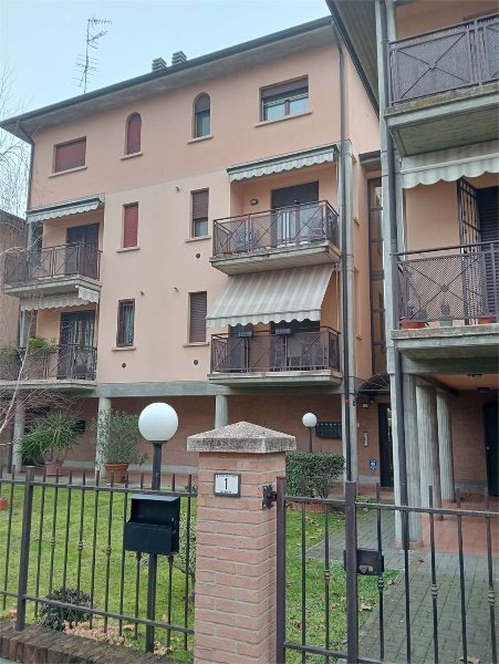 appartamento in vendita a Reggio nell'Emilia in zona Santa Croce