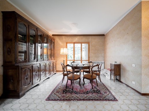 casa indipendente a Reggio nell'Emilia in zona San Pellegrino / Villa Canali