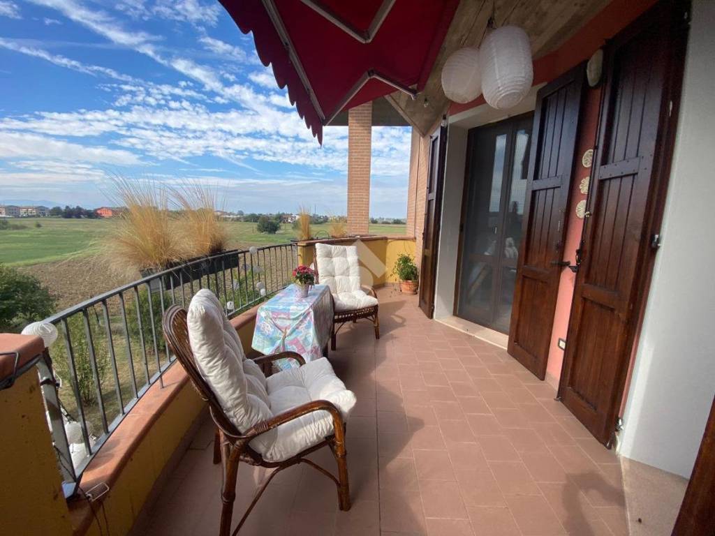 appartamento in vendita a Reggio nell'Emilia in zona Cella