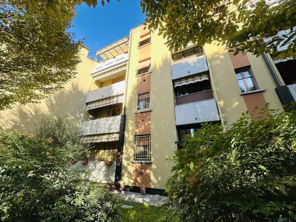 appartamento in vendita a Reggio nell'Emilia in zona Città Storica