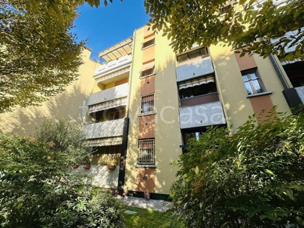 appartamento in vendita a Reggio nell'Emilia in zona Città Storica