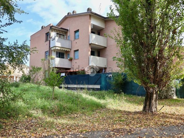 appartamento in vendita a Reggio nell'Emilia in zona Roncocesi