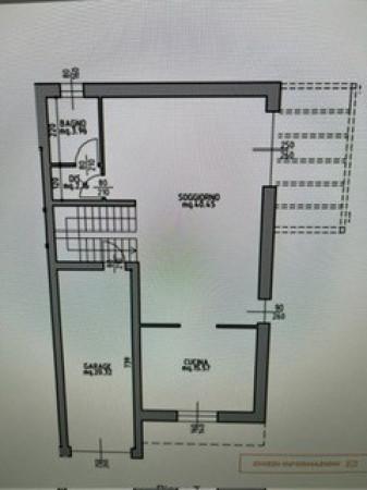 casa indipendente in vendita a Reggio nell'Emilia in zona Città Storica