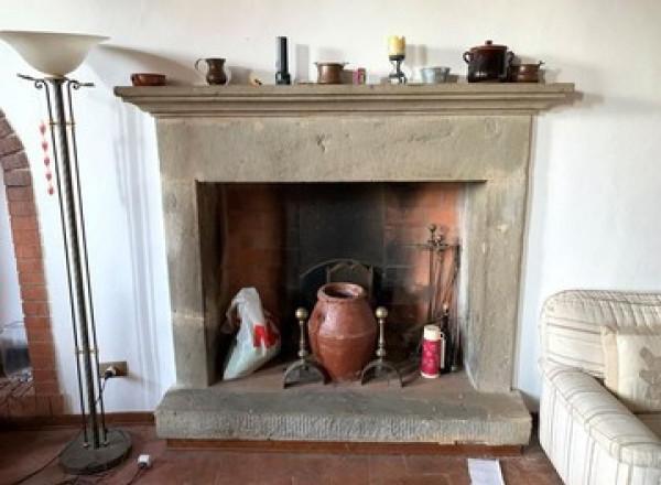 negozio in vendita a Reggio nell'Emilia in zona Città Storica