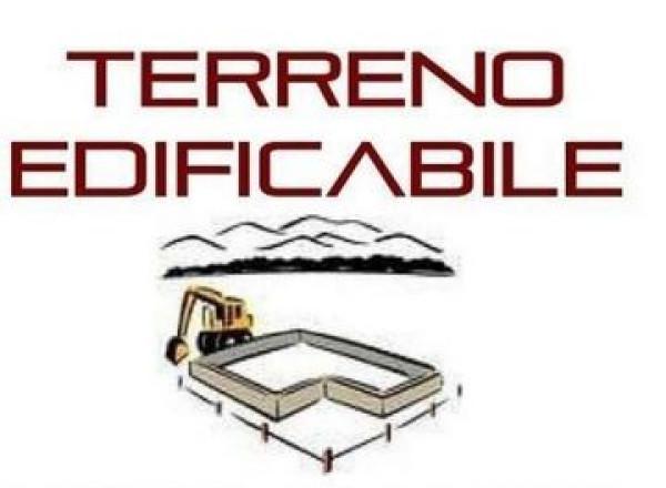 negozio in vendita a Reggio nell'Emilia in zona Città Storica