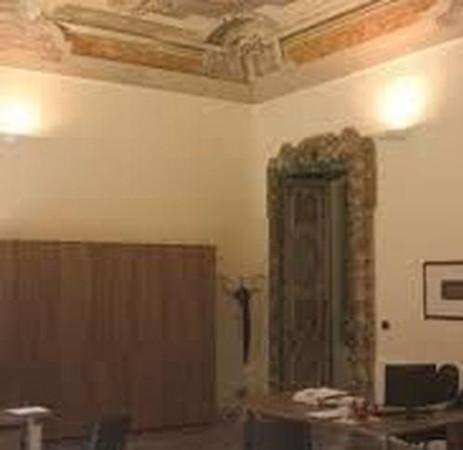 appartamento in vendita a Reggio nell'Emilia in zona Città Storica