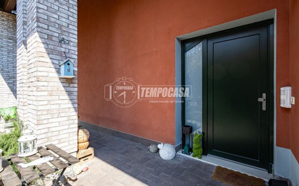 casa indipendente in vendita a Reggio nell'Emilia in zona Città Storica