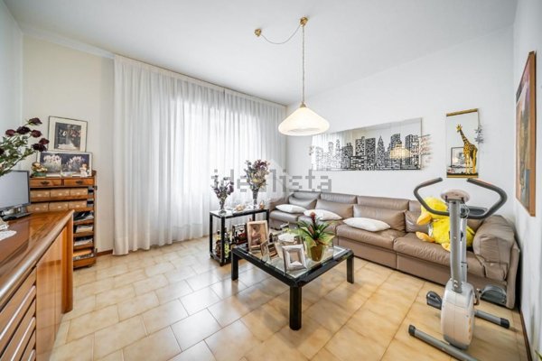 appartamento in vendita a Reggio nell'Emilia in zona Regina Pacis