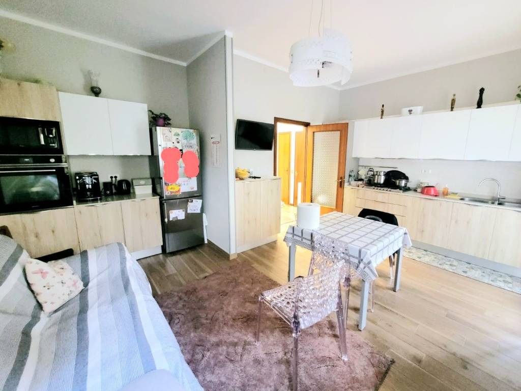 appartamento in vendita a Reggio nell'Emilia in zona Città Storica