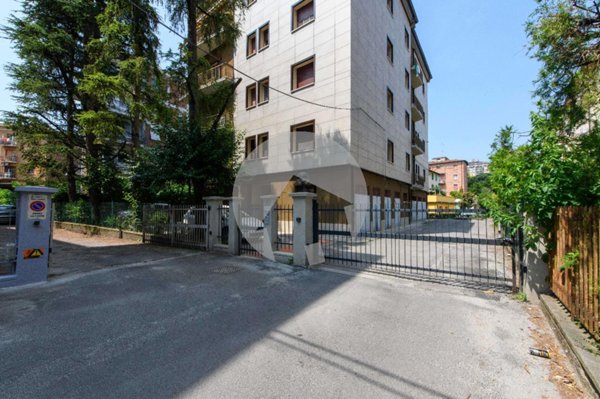 appartamento in vendita a Reggio nell'Emilia in zona Città Storica