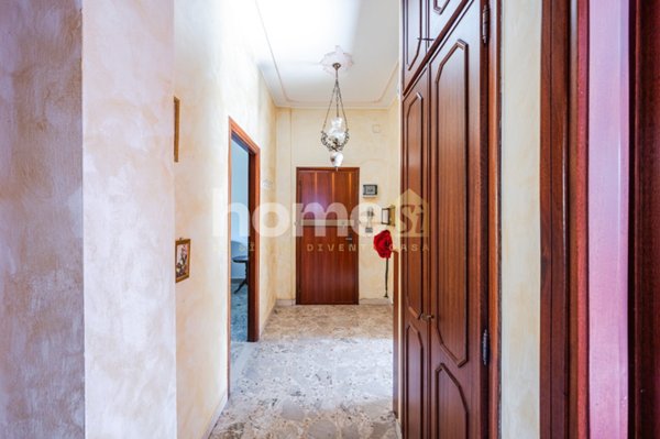 appartamento in vendita a Reggio nell'Emilia in zona Orologio