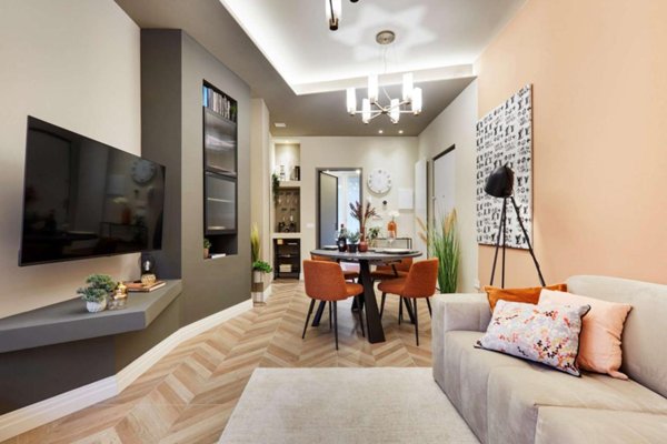 appartamento in vendita a Reggio nell'Emilia in zona Città Storica