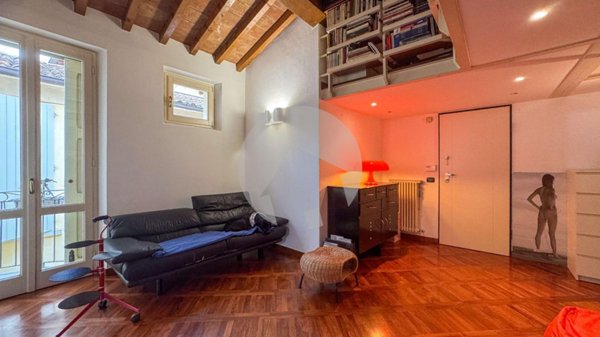 appartamento in vendita a Reggio nell'Emilia in zona Città Storica