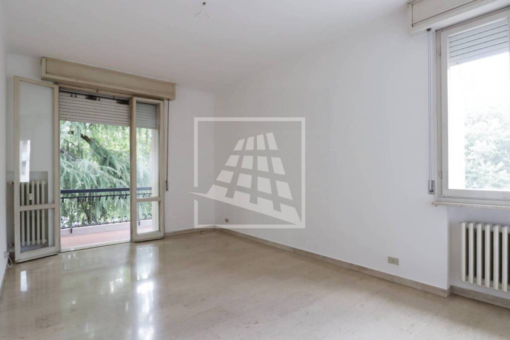 appartamento in vendita a Reggio nell'Emilia in zona Città Storica