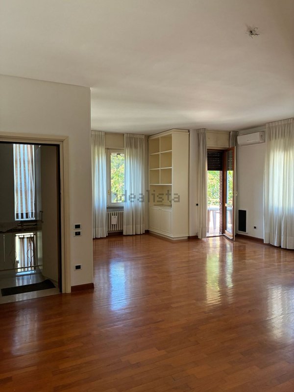 appartamento in vendita a Reggio nell'Emilia in zona Belvedere