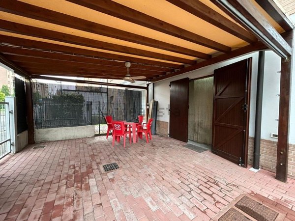 appartamento in vendita a Reggio nell'Emilia in zona San Prospero Strinati