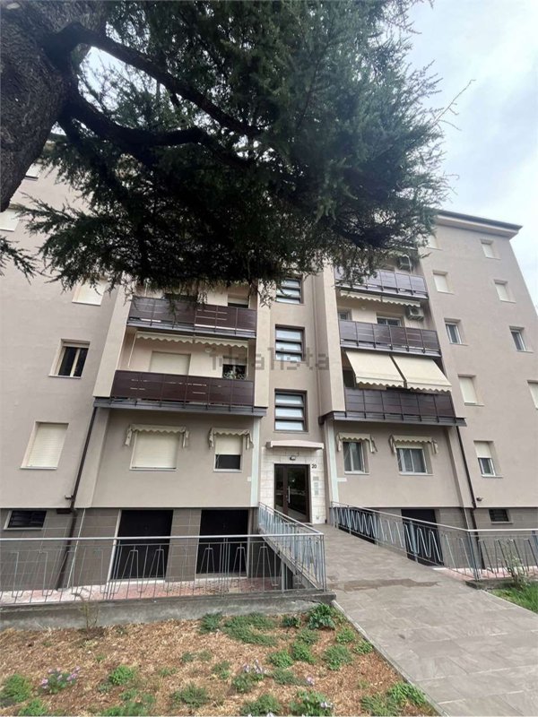 appartamento in vendita a Reggio nell'Emilia in zona Città Storica