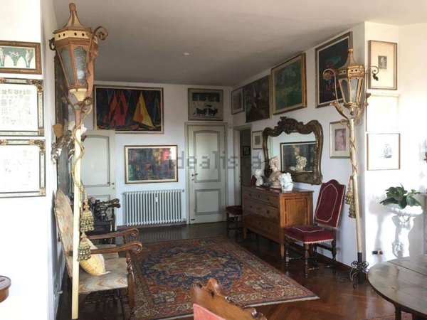 appartamento in vendita a Reggio nell'Emilia in zona Città Storica