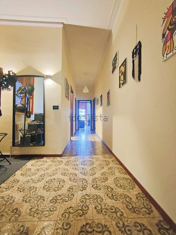 appartamento in vendita a Reggio nell'Emilia in zona Città Storica