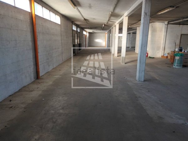 casa indipendente in vendita a Reggio nell'Emilia