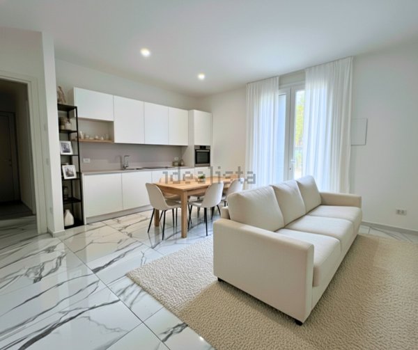 appartamento a Reggio nell'Emilia in zona San Pellegrino / Villa Canali