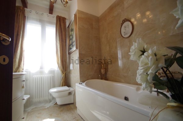 appartamento in vendita a Reggio nell'Emilia