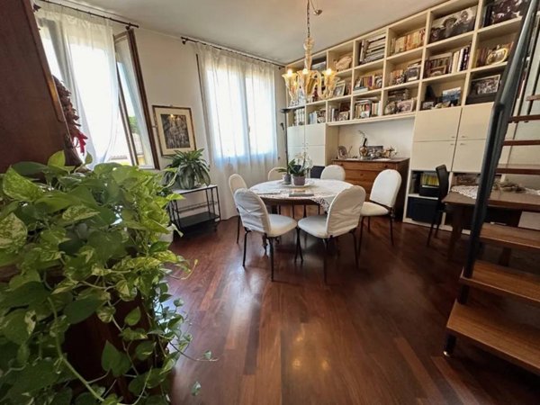 appartamento in vendita a Reggio nell'Emilia in zona Fogliano