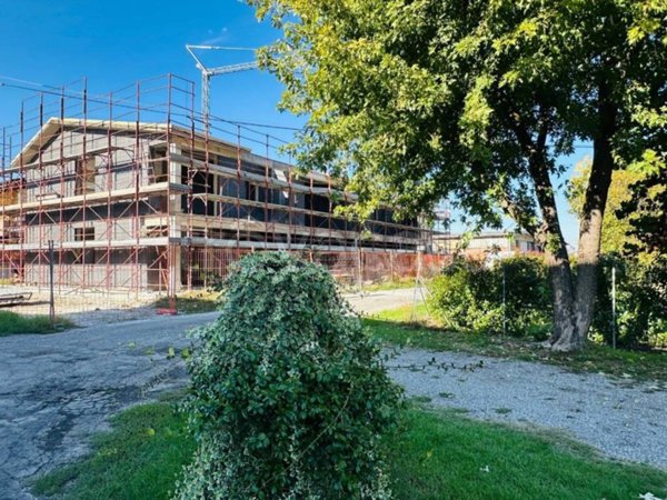 casa indipendente in vendita a Reggio nell'Emilia in zona Mancasale