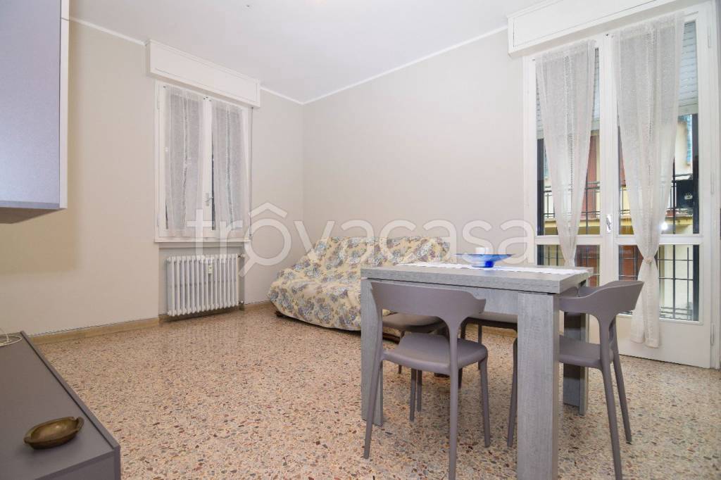 appartamento in vendita a Reggio nell'Emilia in zona Santa Croce