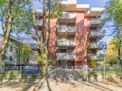 appartamento in vendita a Reggio nell'Emilia in zona Città Storica