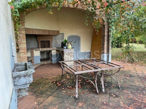 casa indipendente in vendita a Reggio nell'Emilia in zona Fogliano
