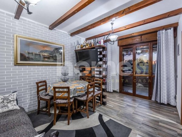 appartamento in vendita a Reggio nell'Emilia in zona Orologio