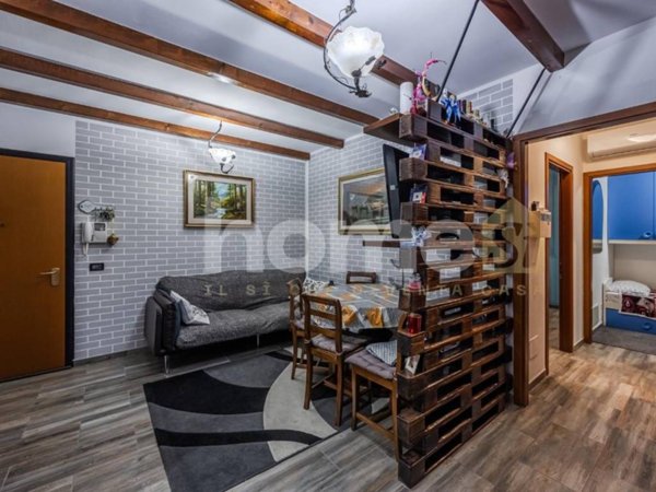 appartamento in vendita a Reggio nell'Emilia in zona Roncina