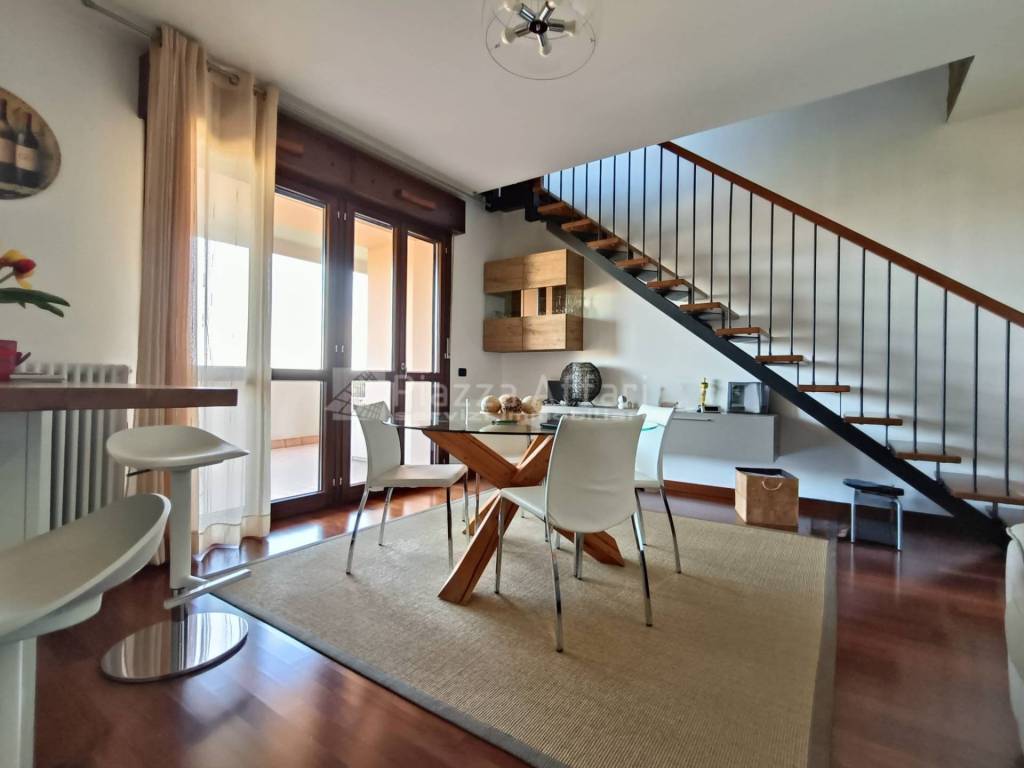 appartamento in vendita a Reggio nell'Emilia in zona San Prospero Strinati