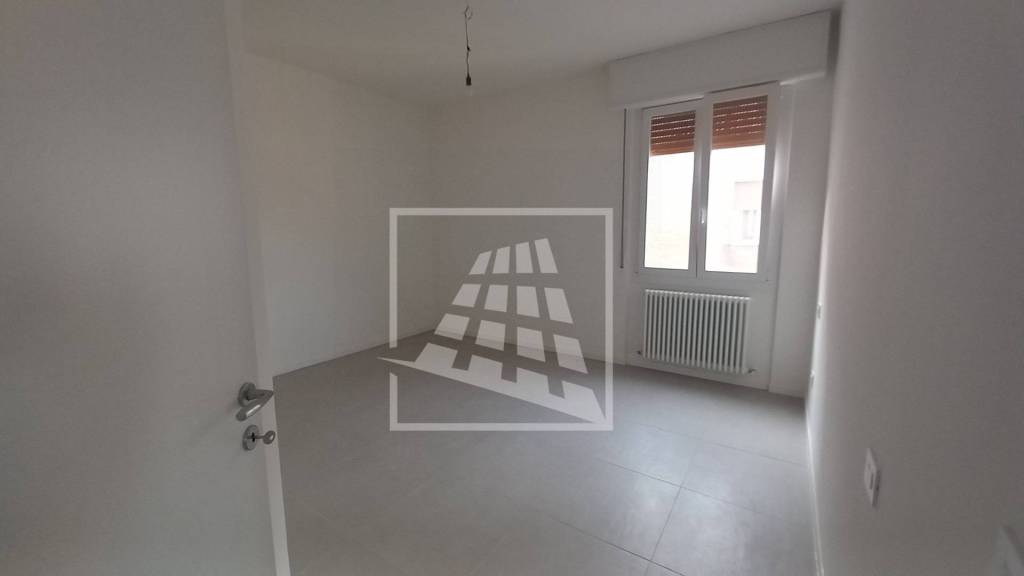 appartamento in vendita a Reggio nell'Emilia in zona Città Storica